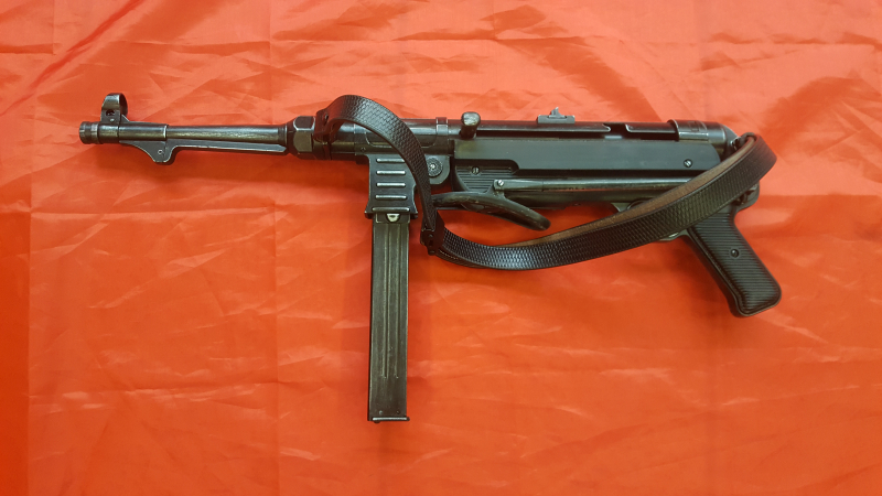 8 pcs Eduard Brassin 635008 1/35 German WWII machine gun MP 40 